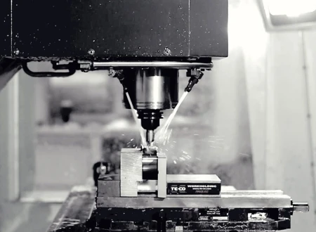 خدمات تراش و فرز CNC و دریل رادیال