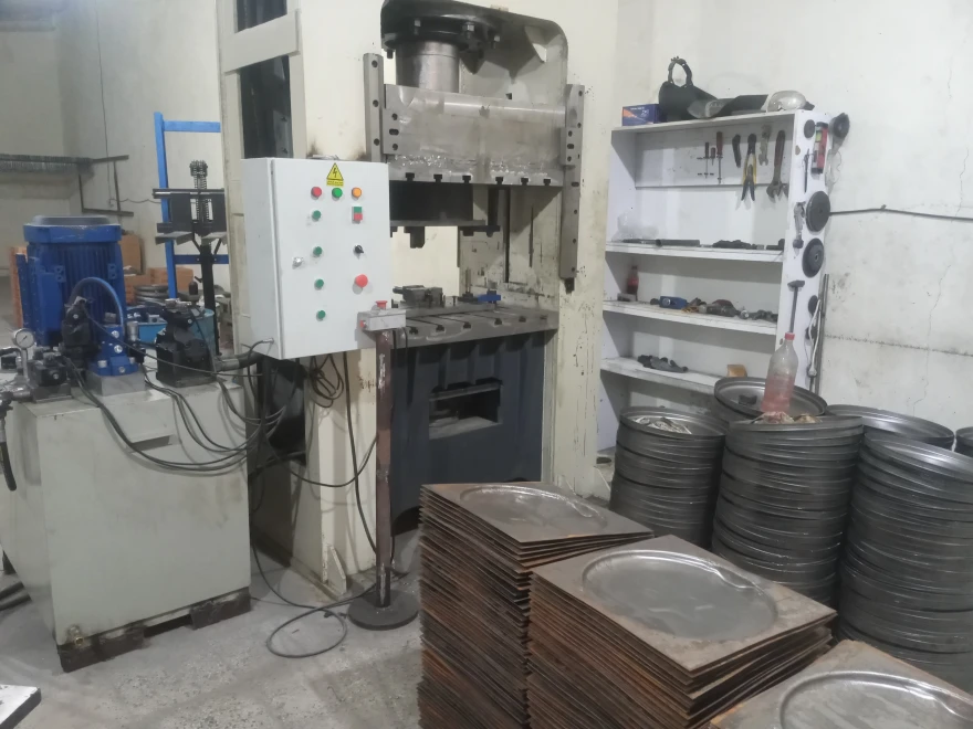 خدمات پرس هیدرولیک ستاری