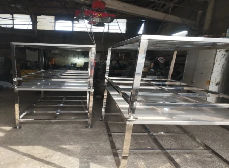 کارگاه خدمات مهندسی جوشکاری