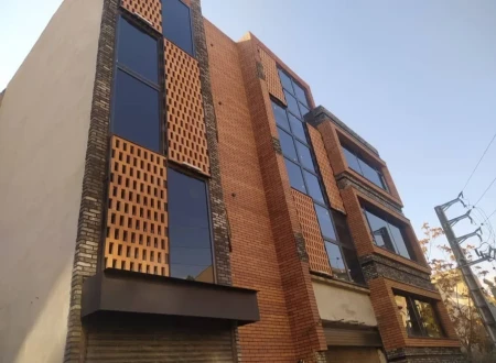 صنایع درب و پنجره آفاق