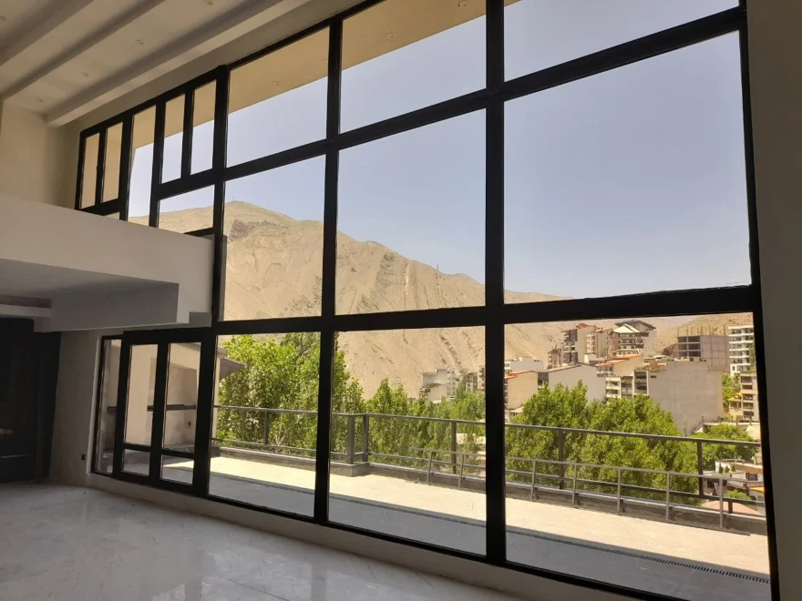 صنایع درب و پنجره آفاق