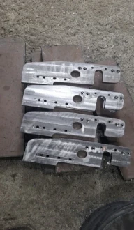خدمات فرز cnc آزادمنش
